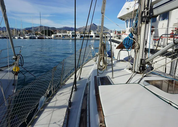 Botel Gloria Sailing Castellammare del Golfo
