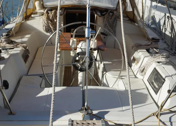 Botel Gloria Sailing Castellammare del Golfo