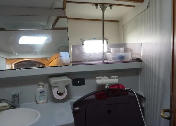 Gloria Sailing Botel Castellammare del Golfo